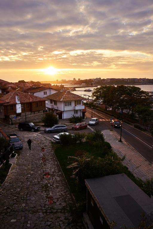 Beautiful Summer House In The Old Town Hotel เนเซบาร์ ภายนอก รูปภาพ